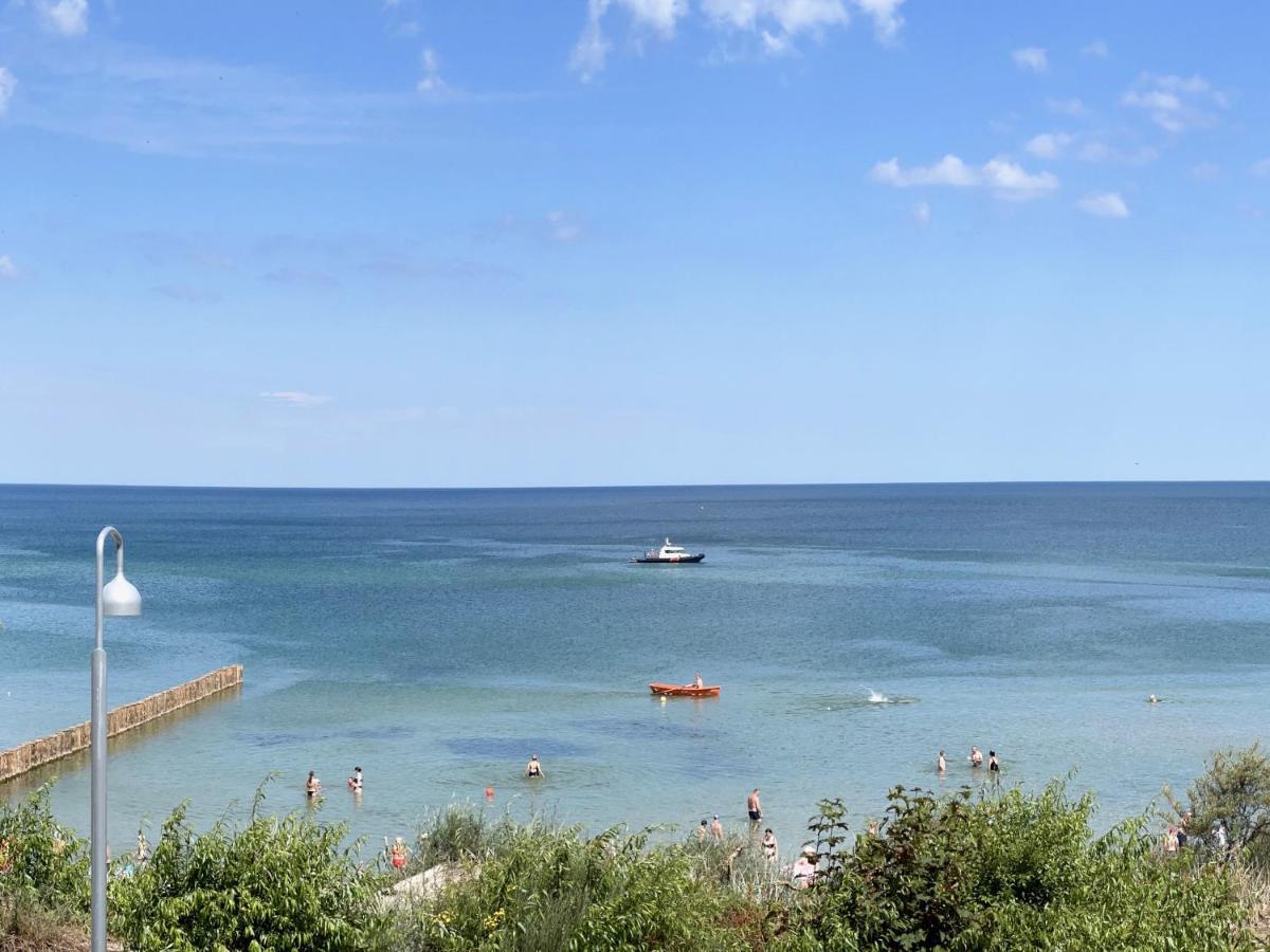 Tuz Przy Plazy - Nowoczesny Apartament Z Tarasem I Pieknym Widokiem Na Baltyk Mielno  Buitenkant foto